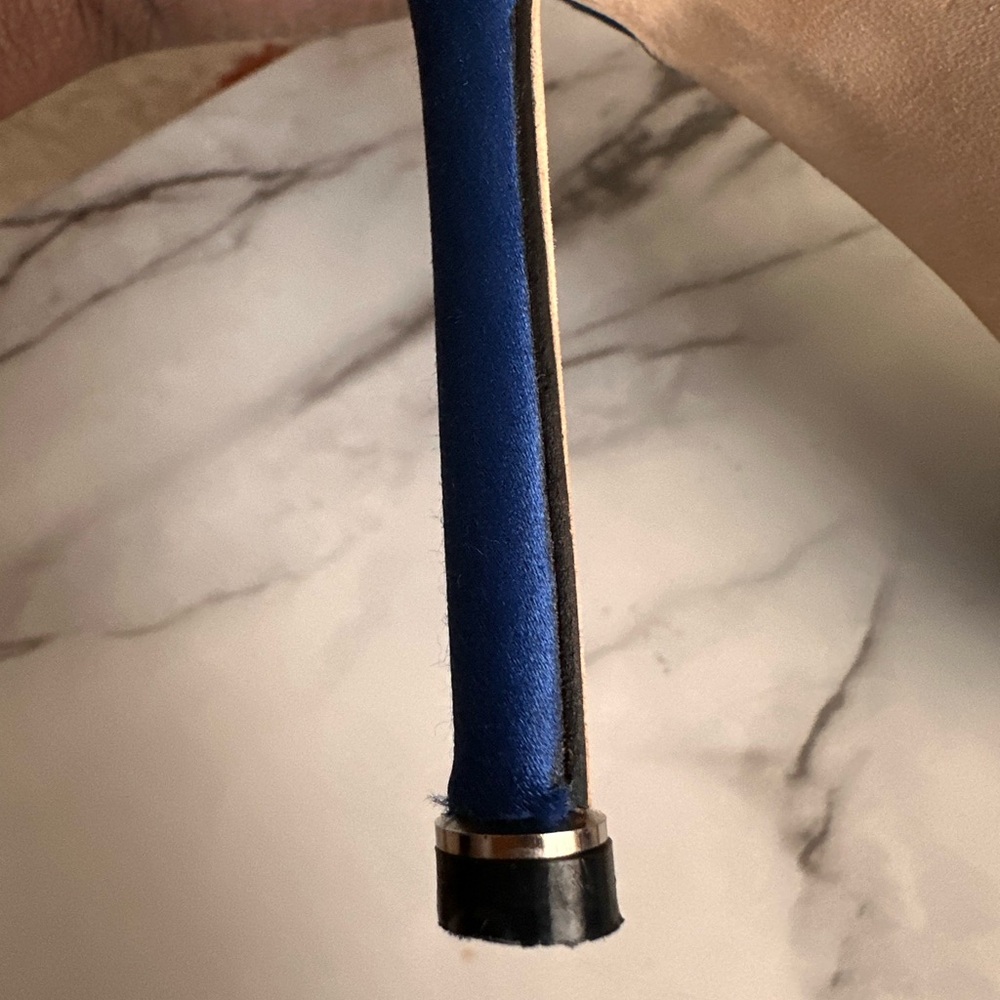 Manolo Blahnik Hangisi Blue Satin Heels with Crystal Buckle, Hangisi Pumps, 42.5 - Picture 9 of 16